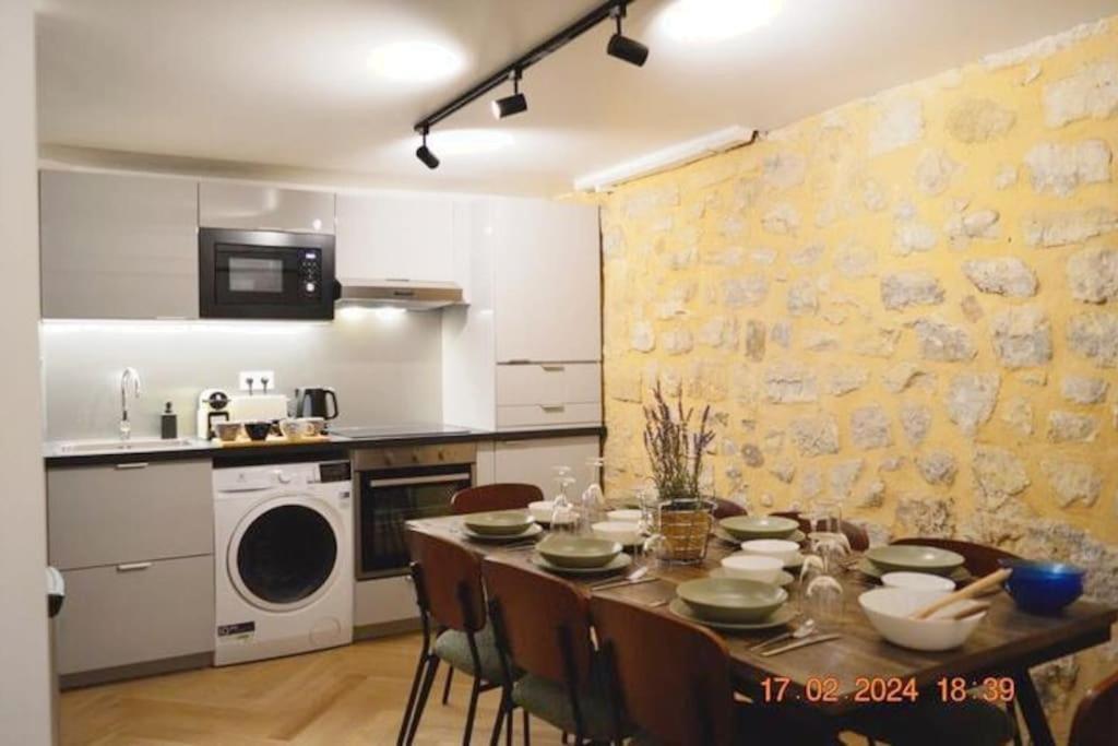 Magnificient Parisian Flat - Parisian Heart Apartment Bagian luar foto